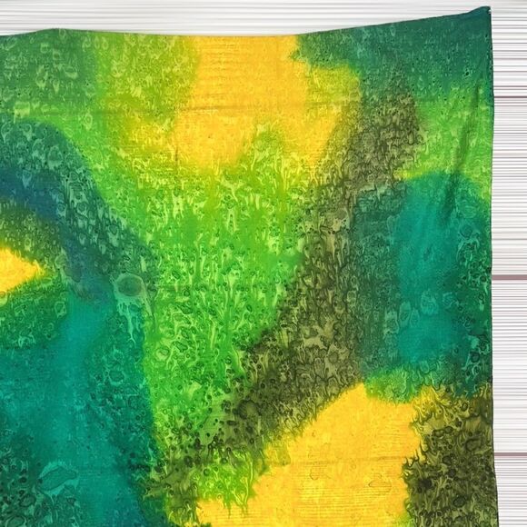 Golden Camel of Shanghai Hand Rolled and Hand Printed 100% Silk Square Scarf - Picture 10 of 12